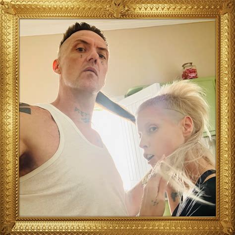 die antwoord everything is perfect.